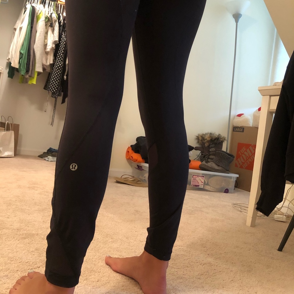 Lululemon Leggings w/ mesh